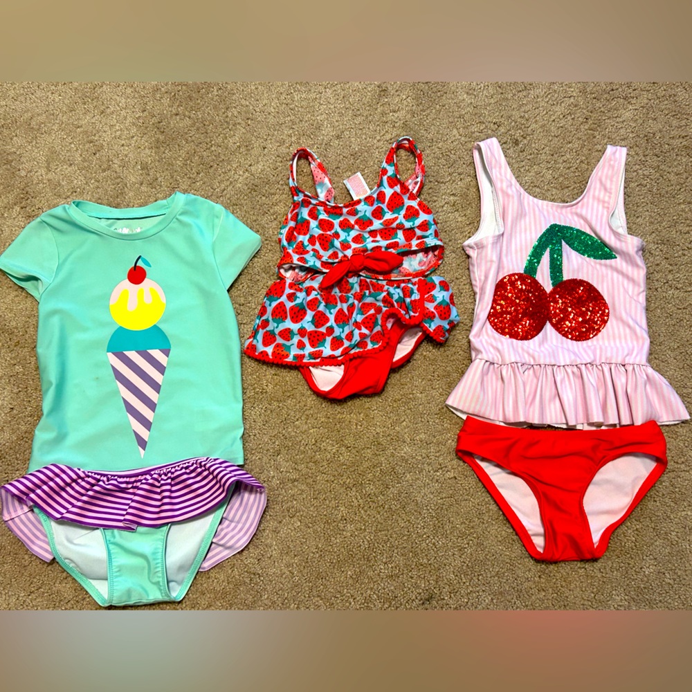 Set of 3 Girls Swimsuits Size 5/5T